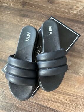 MIA Black Quilted Slide Sandals
